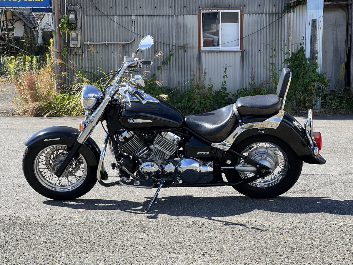 FREEDOM1987943's tweet photo. 中古車情報‼️
委託販売車両です😊

ヤマハドラッグスタークラシック400【Fi】
初年度登録:平成29年1月
走行距離:21.925km/h【試乗で増えます】
車検残:令和10年2月
型式:EBL—VH02J
鍵3本付き【赤キーあり】

カスタム
スラッシュカットマフラー
※ノーマルマフラーあり

元女性オーナーで程度良好‼️ https://t.co/s5vp3wr7on
