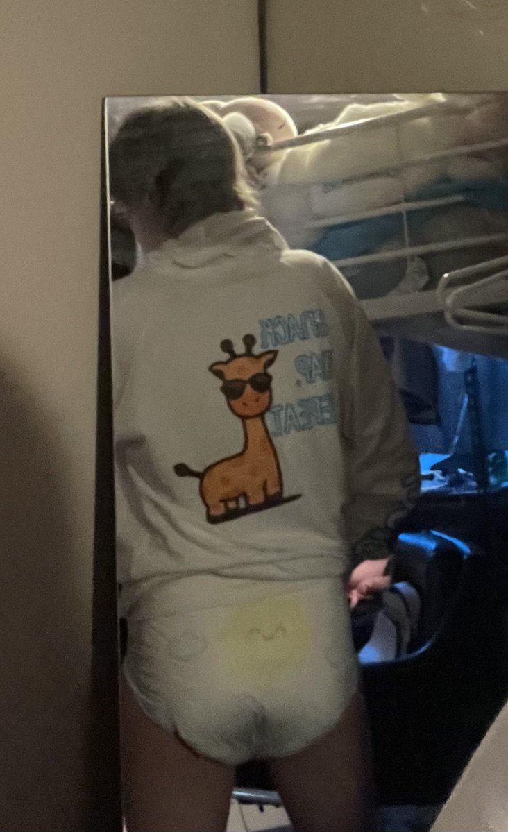 AM562onXbox's tweet photo. #PottyTrainingDropout #PTD #PTDropout #Diaper #Comfortable #ABDL #diapers https://t.co/jHZAJqzki9
