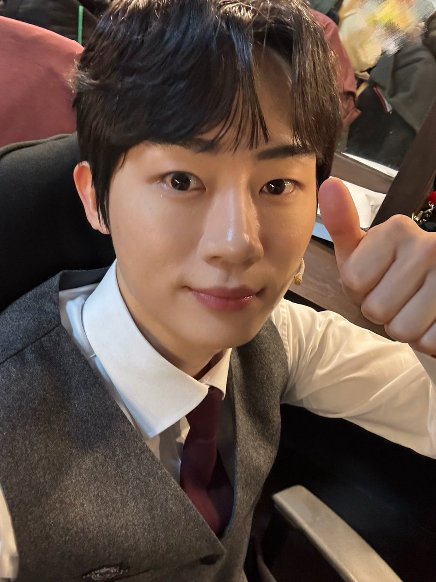 archiveunho's tweet photo. 📸 더블케이 엔터테인먼트 아티스트 
뮤지컬 <수레바퀴 아래서> 첫공 사진

루치우스 役 신은호 배우님 https://t.co/yVbVgHuEAy