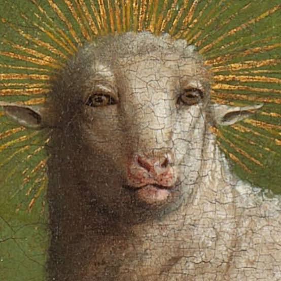 Legionairekos's tweet photo. All 3 of these figures are Jesus.
The lamb of God. The son of man. https://t.co/4CcgdOqgfo