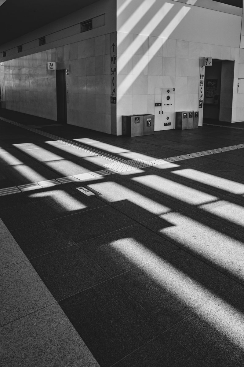 YSQ343's tweet photo. 朱鷺メッセ
#photo #LeicaQ3 #snap
#monochrome #モノクローム https://t.co/Wt4qFhBarU