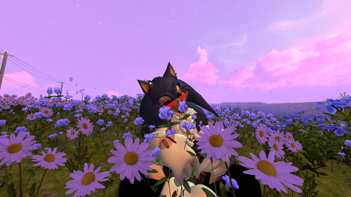 your0ldfriend11's tweet photo. I don't usually make posts like this considering this is a parody account, but I wanted to share some pics I took with the Madame X avi by an amazing creator today. I was waiting patiently for a while and the wait paid off because it's so beautiful and I love it! @Cozybytes_ https://t.co/rRaEckBmoo