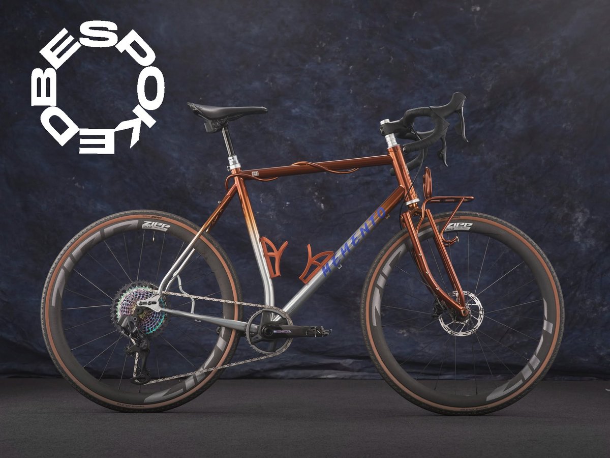 ManyS_cycle's tweet photo. 大阪にて開催されるハンドメイドバイシクル展「BESPOKED OSAKA」に出展いたします。

メニーズブースでは、以下のブランドを展示します。
「SRAM」コンポーネント
「OFFICINA BATTAGLIN」フレーム
「Cinelli」フレーム

会期：2026年10月23日（金）〜10月25日（日）
https://t.co/BlOz2lPow4 https://t.co/LLX6nJOj3e
