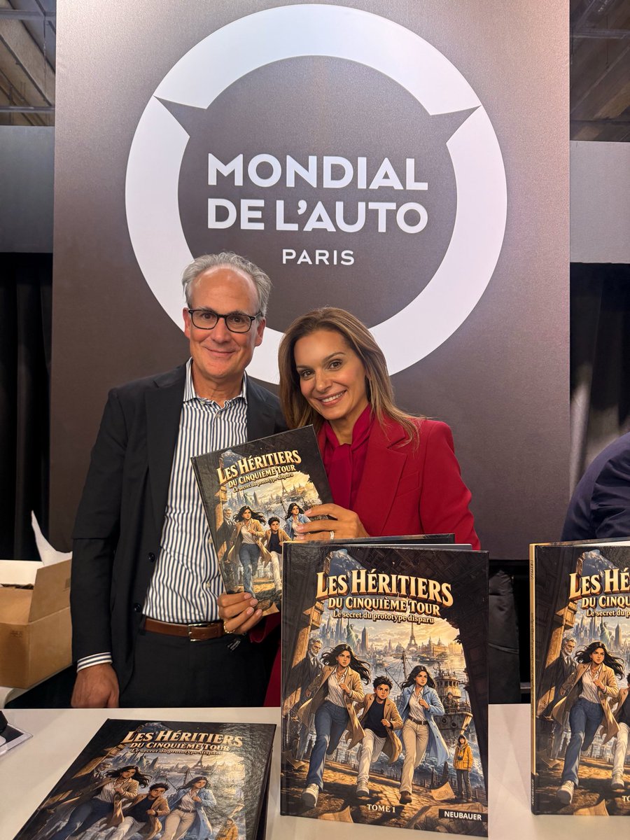 leyleyley11's tweet photo. 300 dédicaces. Et tant d’émotions ! ❤️
De la joie, des rencontres et surtout le bonheur de partager Les Héritiers du Cinquième Tour au @mondialdelautoparis.
#MondialAuto #Neubauer https://t.co/Kt8ysDgxix