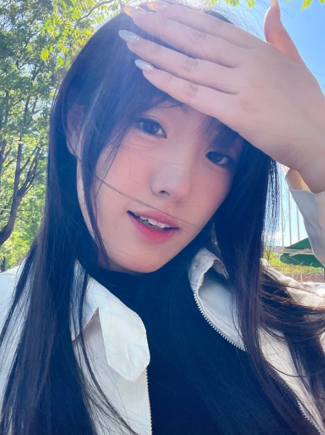 JacosalemJulea's tweet photo. 来接刚下班的表妹回家，这么大的人了还这么粘我会不会是因为两个人做过的原因，顺手带的奶���用针管打进去一份打底，表妹直接趴在我的腿上静静睡着，想想每次迷玩表妹的刺激感受都一直让我欲罢不能 #迷玩 #迷奸 #睡奸 https://t.co/4iXkwL9QIe