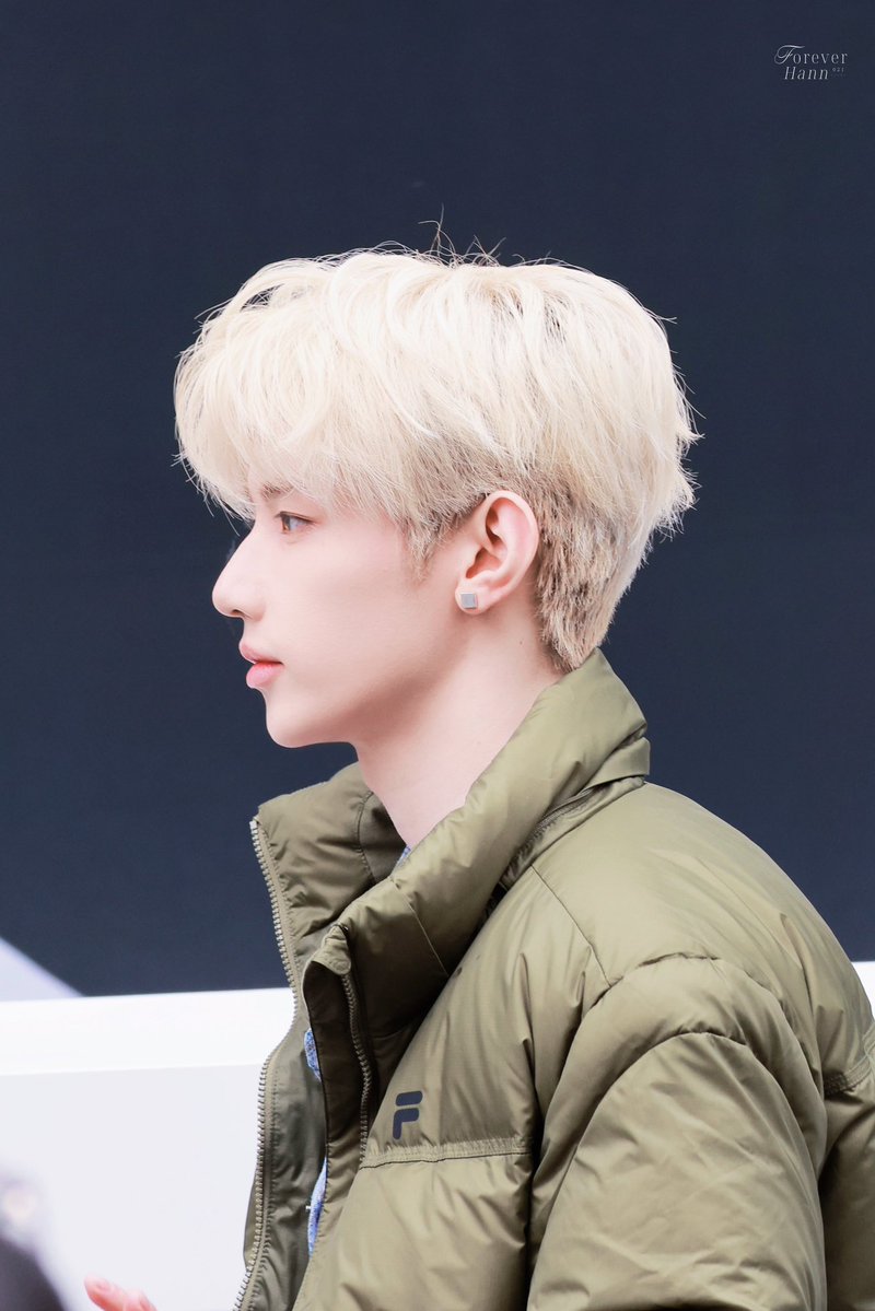 Forever021Hann's tweet photo. 2601015

🤴

#장하오 #ZHANGHAO #章昊 #ジャンハオ 
#AND2BLE    #앤더블 https://t.co/ANGhZJJLCy