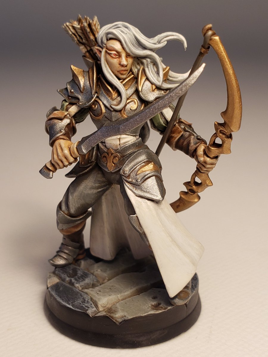 Viper307's tweet photo. #hotgoblin　さんで購入した
Artisan Guild　さんの

Noble Alfar Knight D

完成

そこそこ前のアルチザンのエルフモデルです
ミニチュアやり始めて1年くらいの時のラインナップで
配色に悩んで塗れていなかったものにチャレンジ
ハイエルフのパラディンっぽいものの‥‥

↓ https://t.co/MnNHs7S2hP