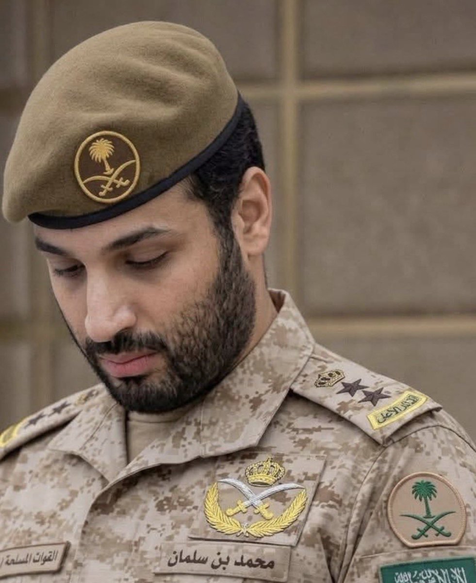 ro505q's tweet photo. #حن_معك_شعب_طويق_الله_يحفظك_وينصرك_على _من يعايدك_ https://t.co/a2LcQ1P8jf