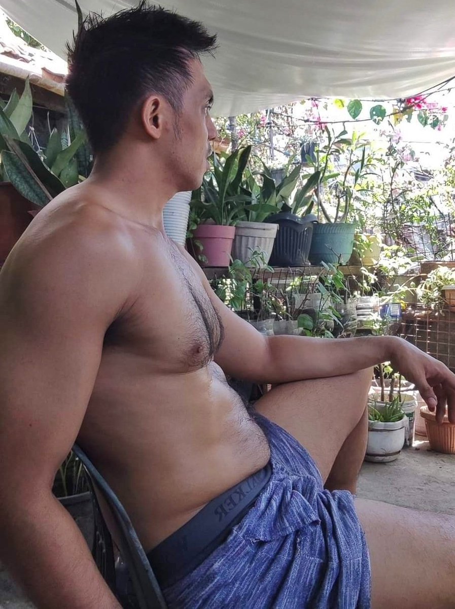 YourManila5w's tweet photo. Isang follower na naman ang napagbigayan ma madaddified malala sabi niya gusto niya maranasan ang kantot asawa at mabuntis ng katulad kong daddy kaya binuntis ko agad at sarap na sarap ako sa masakip niyang butas  

Ikaw gusto mo rin ba madaddified malala?

Get DADDIFIED https://t.co/qxxKen427f