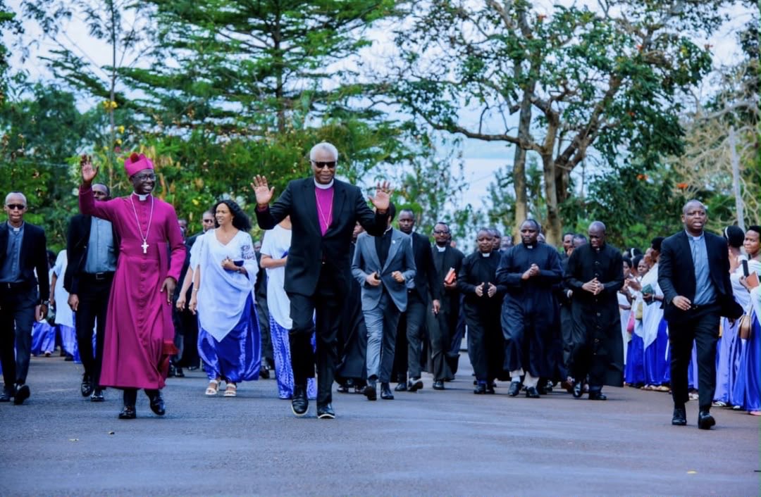 anglicanchurchR's tweet photo. It was Joy, fellowship and celebration when the Archbishop of the Anglican Church Rwanda made his farewell Pastoral visit to the @gahinidiocese11 . Je was overwhelming and Gracious recived by the incoming Archbishop and Primate of Rwanda Dr. Mannesseh Gahima and his team. https://t.co/mjFWQ585de