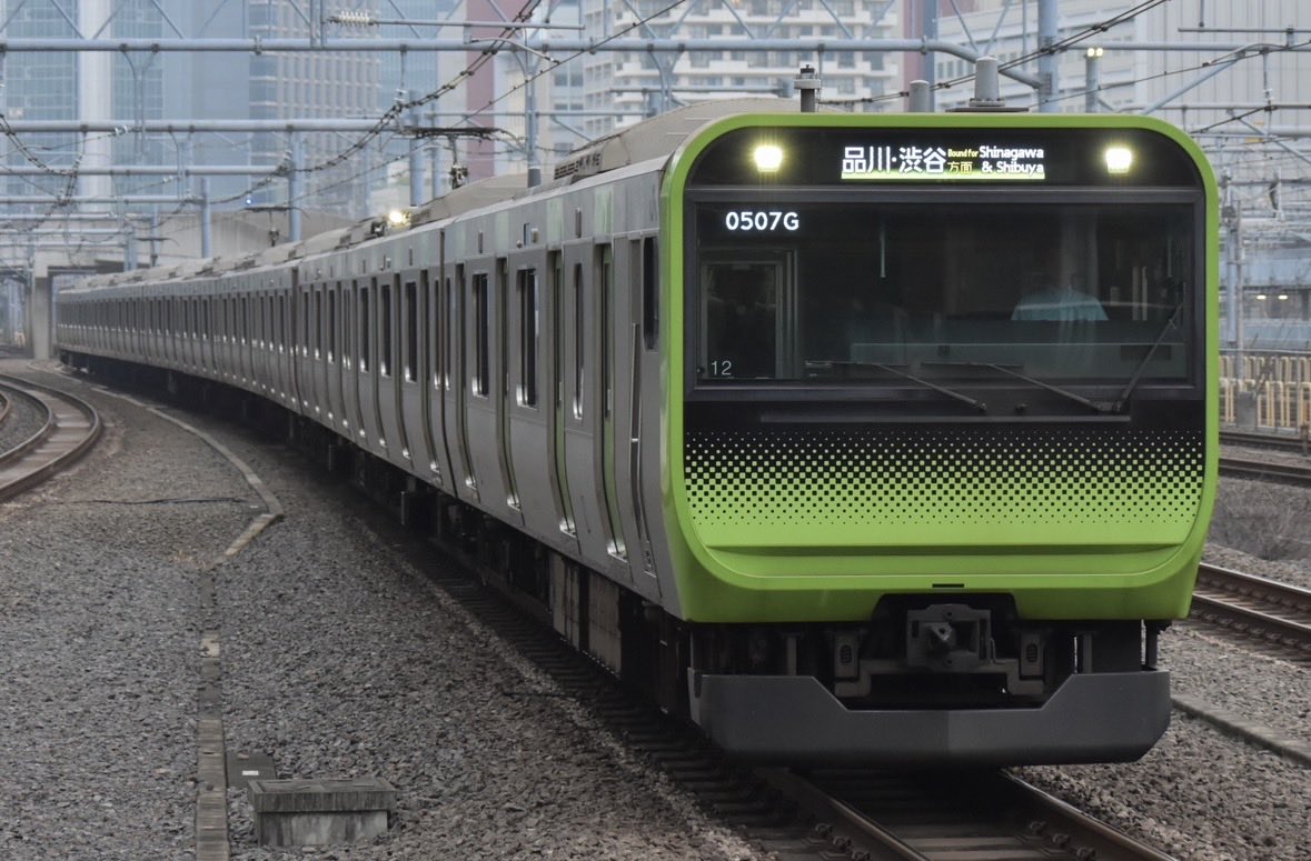 TokyoJU_01's tweet photo. この前高輪ゲートウェイ行った時にたまたま稼働している姿のトウ12がきたから撮ったけど、まさか消えるとは... https://t.co/hMDEzSdKCM