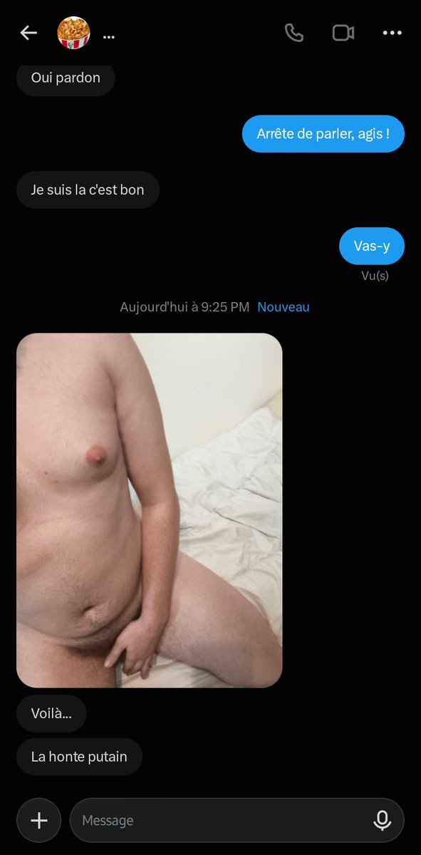 FrenchFeet0's tweet photo. Je pensais aussi qu'il le ferai pas 😂 https://t.co/L2LyThTbLD