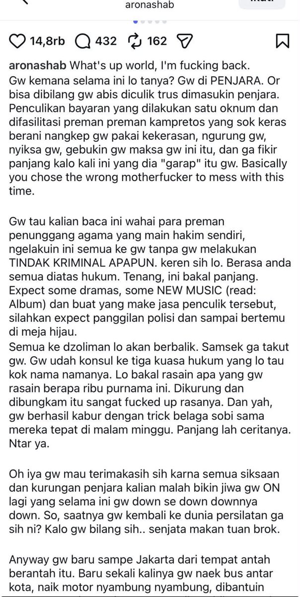 CrystalSkyc3ke's tweet photo. MASIH ADA YANG INGET DIA GAK SIH??? 😭😭 

UDAH LAMA BANGET HILANG SEKALI MUNCUL MALAH BIKIN KAGET KATANYA DICULIK??? 😭💀 https://t.co/yZvLOalAog