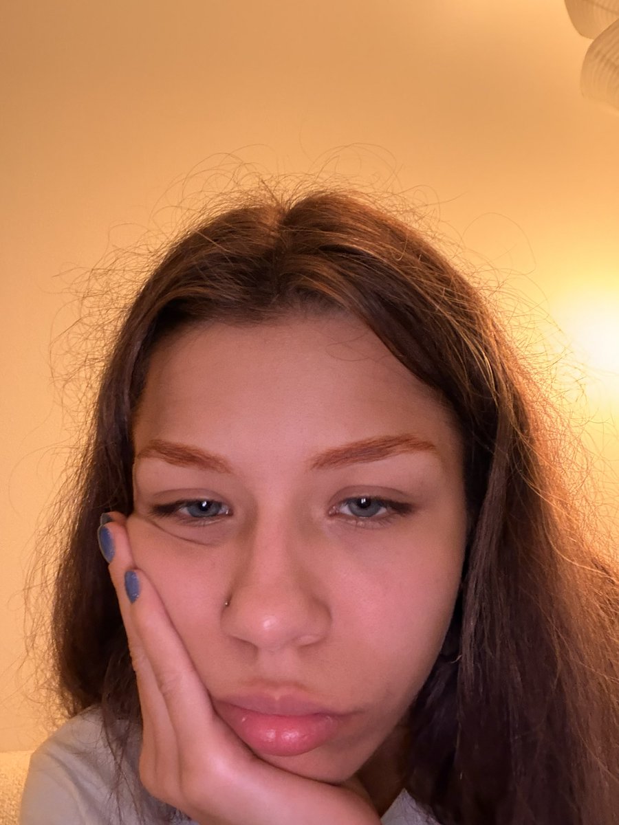 spingbobluvr's tweet photo. Guys real life how do I get mutuals on here I’m a cutie girl and I’m funnnny https://t.co/Qyjm5QgZrT