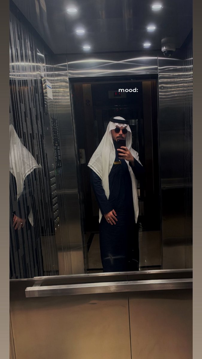Sliee26's tweet photo. ☕️🤍🎼 https://t.co/vgO3ZMELCn