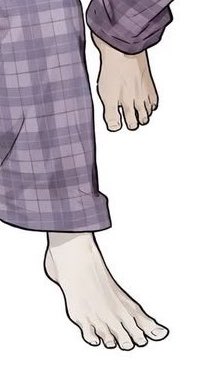 fancylxncy's tweet photo. His feet are so bony ?? https://t.co/JMMGn4vWE0