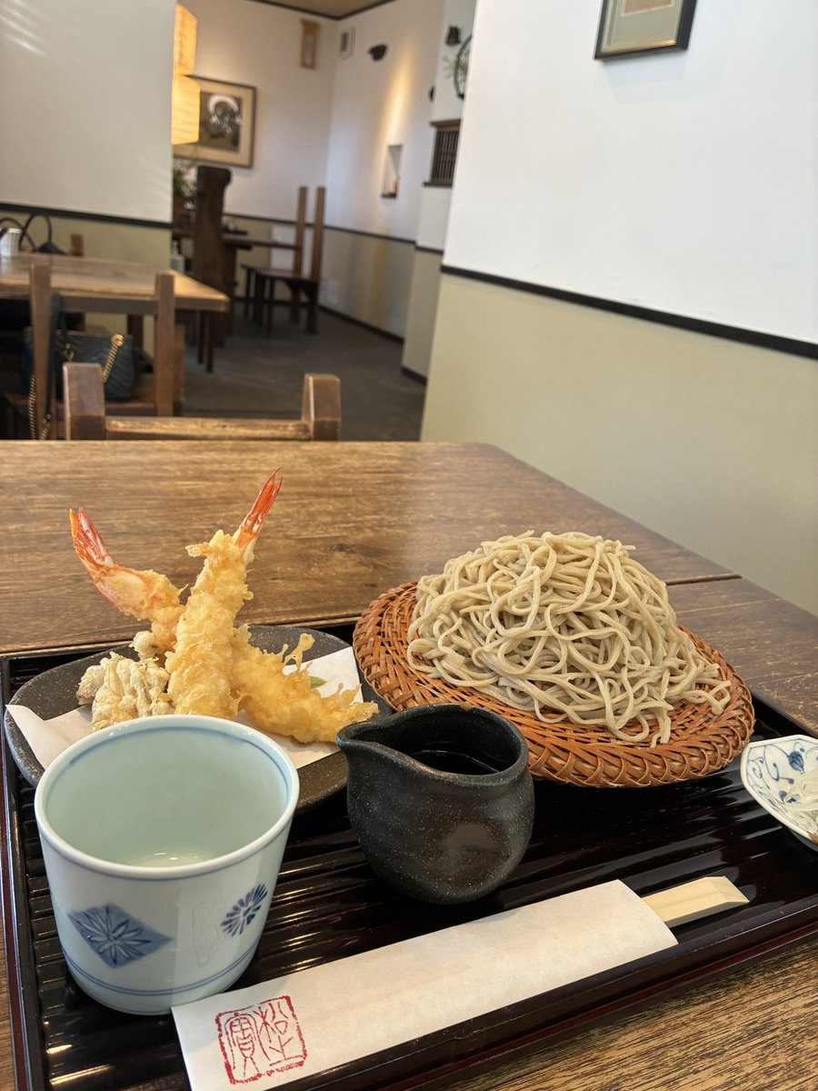 SpiceOdyssey99's tweet photo. 松の實
海老天せいろ
札幌そば https://t.co/hZ8GkGCrA1