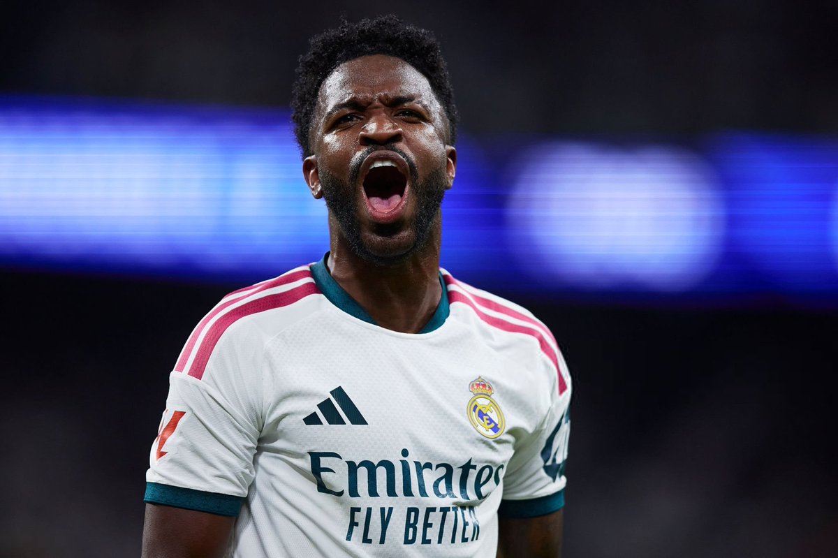 TouchlineX's tweet photo. 🚨📊 Vinícius Jr.'s goals in his first 9 appearances of each season for Real Madrid (all competitions):

• 2021/22: 5 goals
• 2022/23: 5 goals
• 2023/24: 3 goals
• 2024/25: 3 goals
• 2025/26: 3 goals
• 2026/27: 1 goal 📉❌ https://t.co/EPF5NcLKf4