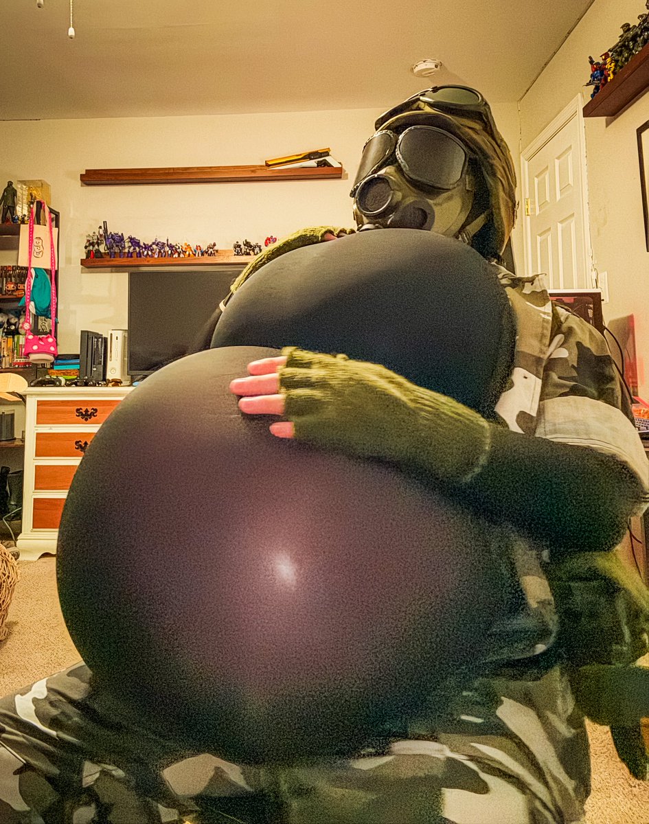 biggirlwisp tweet picture