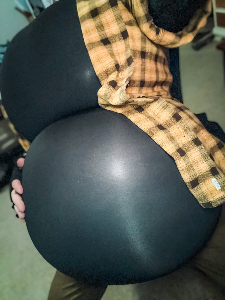 biggirlwisp tweet picture