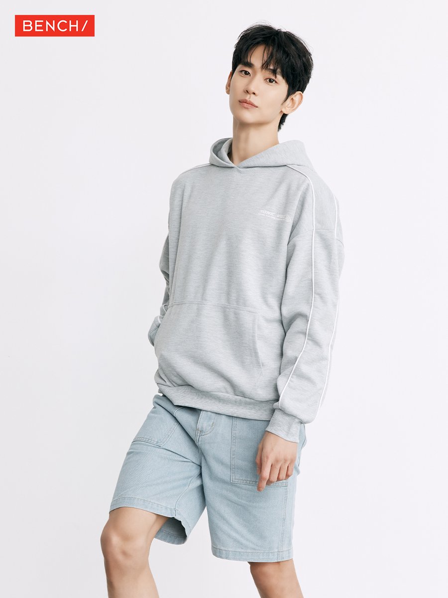 benchtm's tweet photo. Kim Soo Hyun layers up in a Hoodie Jacket for a look that brings streetwear and outerwear together. #BENCHJacketSeason

Get his look:
Hoodie Jacket (ITJ0396GY3) P1,299
City Shorts (ISW1631DB2) P899

#BENCHxKimSooHyun #GlobalBENCHsetter

Buy Official, Buy Original! Get these products plus more from our official online stores:
🔗https://t.co/dCakf3xsEV
🔗https://t.co/mCjQW8Y0VN
🔗https://t.co/UVQJ0GrKtO
🔗https://t.co/IOwcnZjEBI
🔗https://t.co/wsNPbfTr1Y

Buy only from official BENCH stores and online platforms to ensure authentic and high-quality products.