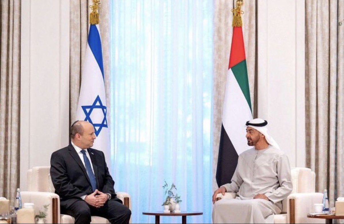 AC129io's tweet photo. @N_BH96 اصيل يخدم عبد من عباد الله والله يكتب اجره الشريف 
لكن انت والهندي حقك ماتخدمون الا اليهود والدعارات والراقصات
امثال/ك الي يوزع رقم اهله https://t.co/IzF97laOgN