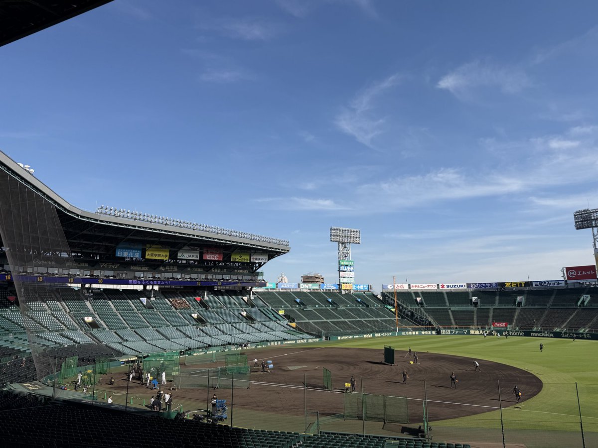 yuta_nakano7's tweet photo. 全体練習は始まっていますが、佐藤選手の姿はありません。 https://t.co/KG4BfjoxLL