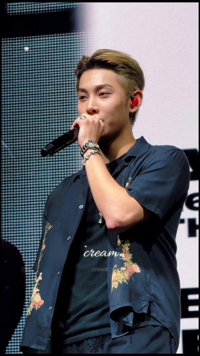 irulngshot's tweet photo. ryul ate that beatbox 😭 https://t.co/nxTwCFvz9T