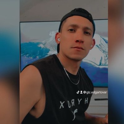stokerOf's tweet photo. #NuevaFotoDePerfil https://t.co/1lg3KtUvCr