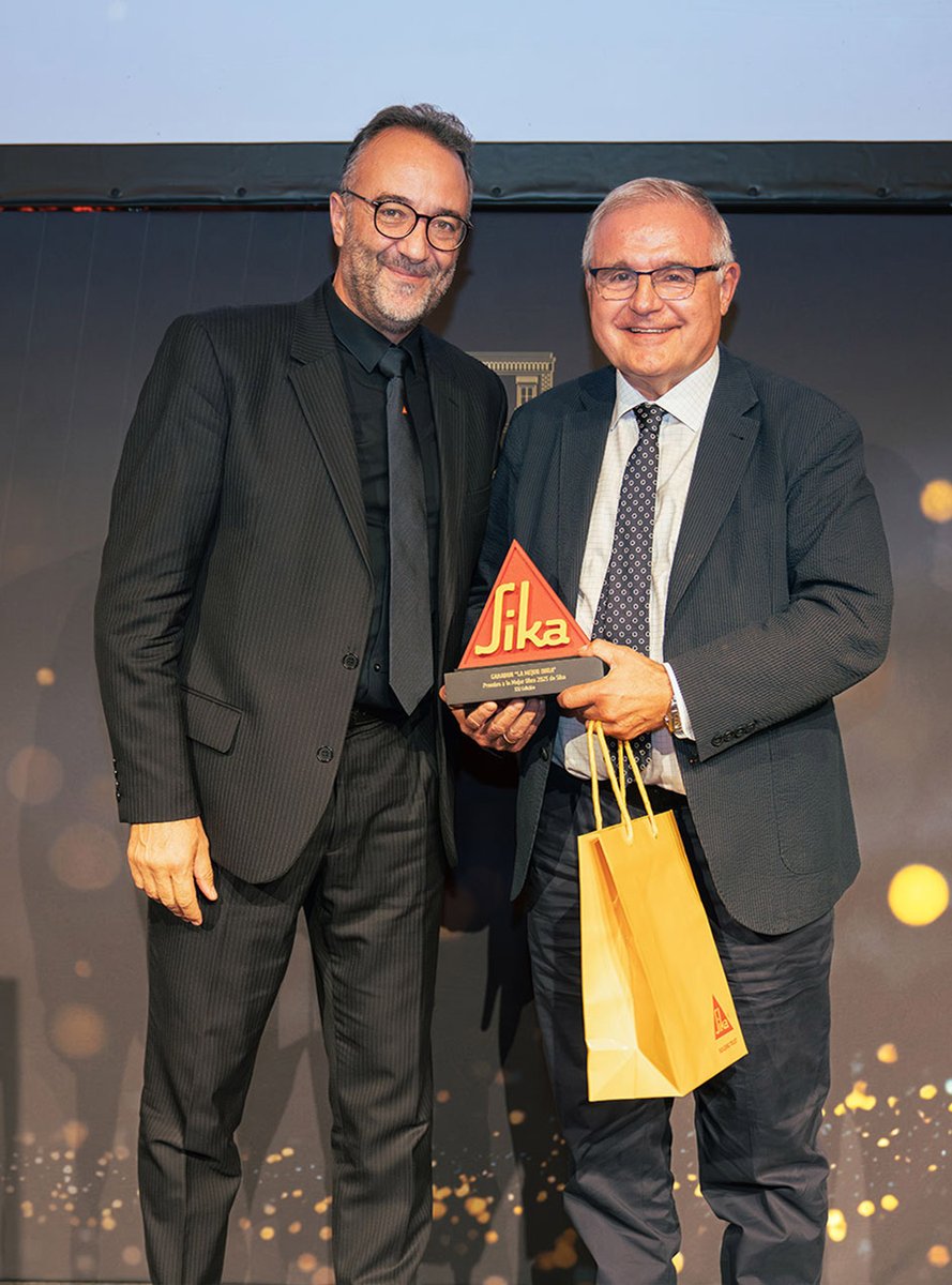 _Betazul_'s tweet photo. https://t.co/3GhZHbN62w

Os compartimos la crónica de la Gala @Sika  en la que hemos recibido los premios a La Mejor Obra de 2025 y mejor actuación de reparación y refuerzo por el viaducto de Cabanillas de la Sierra.

#estructuras #reparación #refuerzo #rehabilitación https://t.co/mZ3tVnvqQB