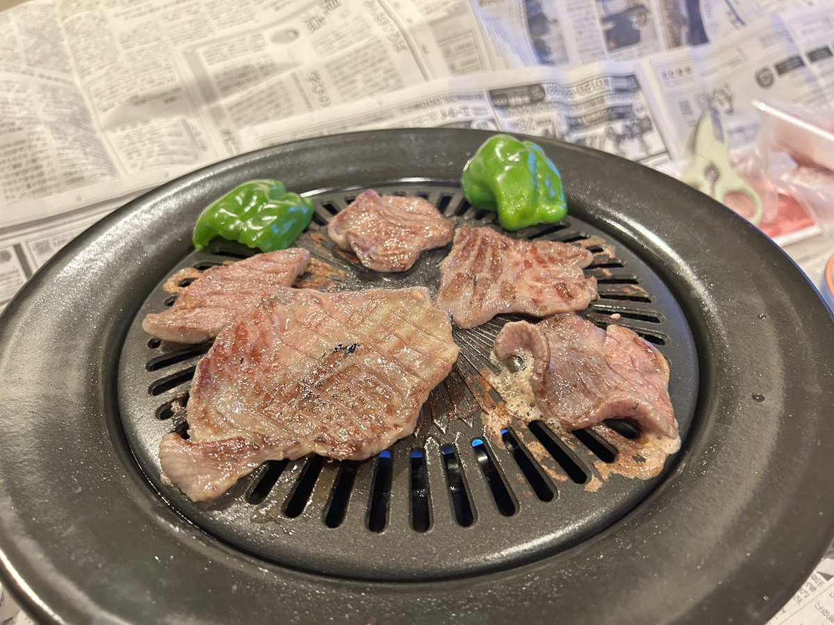 595MT10's tweet photo. おうちで焼肉しました🤤 https://t.co/HQjk42eh37