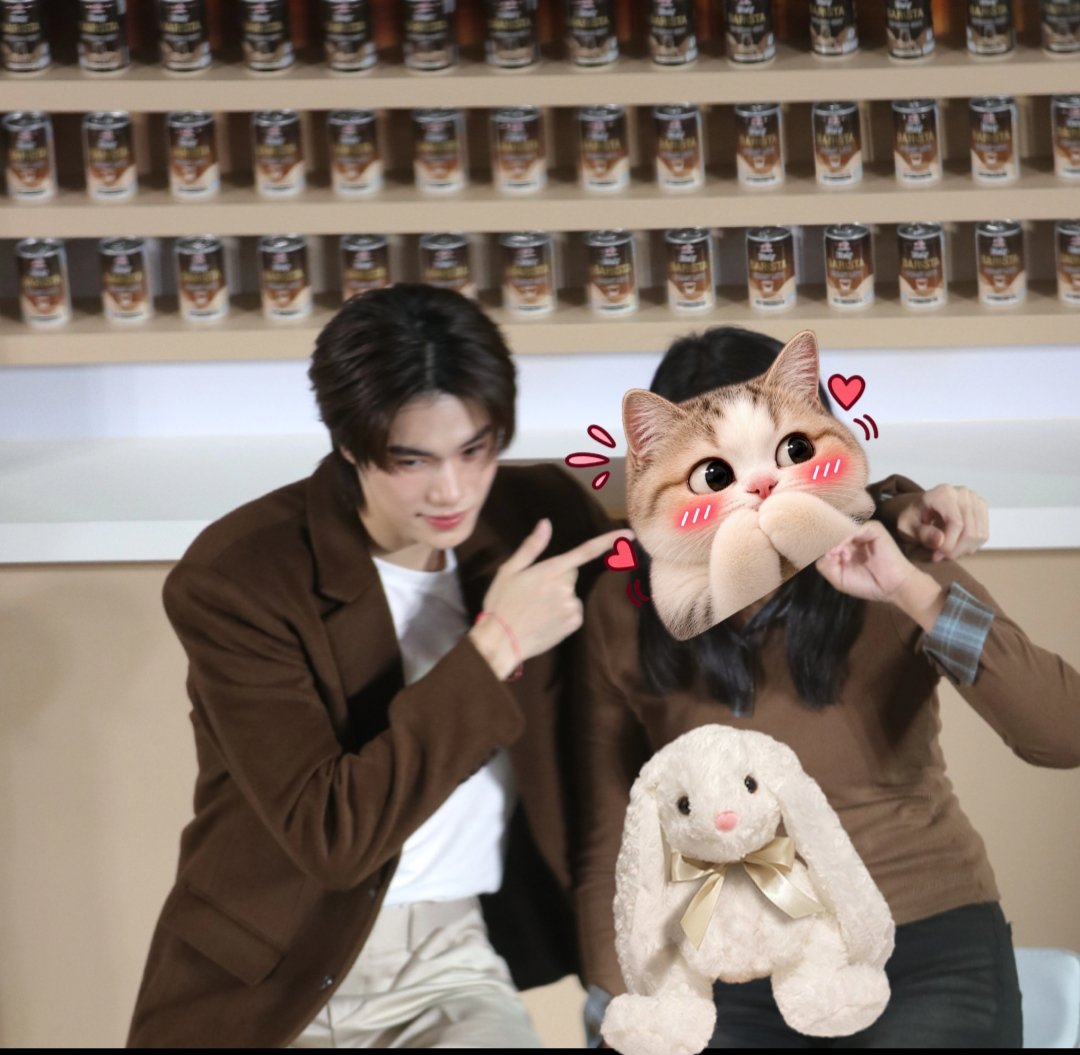 joyyphu's tweet photo. มื้อที่บ่มีอ้ายคือเก่า555ภาวนาให้ใจของฉันไม่ใจขาดไปสะก่อนนะคิดถึงพี่ตั้งในวันที่ประเทศไทยไม่มีพี่ตั้งรักนะเอ็นจอยทริปคับบ🥰😸🍑🥰🤍🫂🐼🌷🌷🥳🥳
@phuwintang
#phuwintang https://t.co/pirrrrlUAg