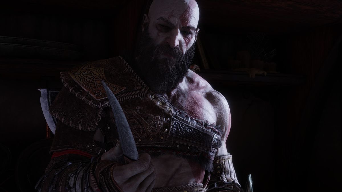 SPARTANSORROW's tweet photo. ⠀⠀

⠀⠀⠀⠀         Another quiet evening with himself, a perfect opportunity to sharpen his knife. 

⠀⠀⠀⠀ https://t.co/vZh82qXSOO