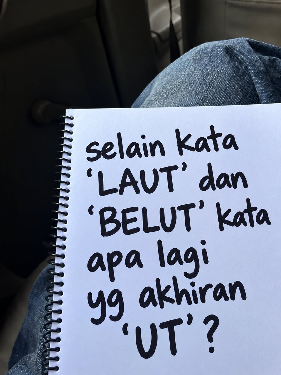 Carlyesteh12's tweet photo. Lumut https://t.co/cTrkH6JlUc