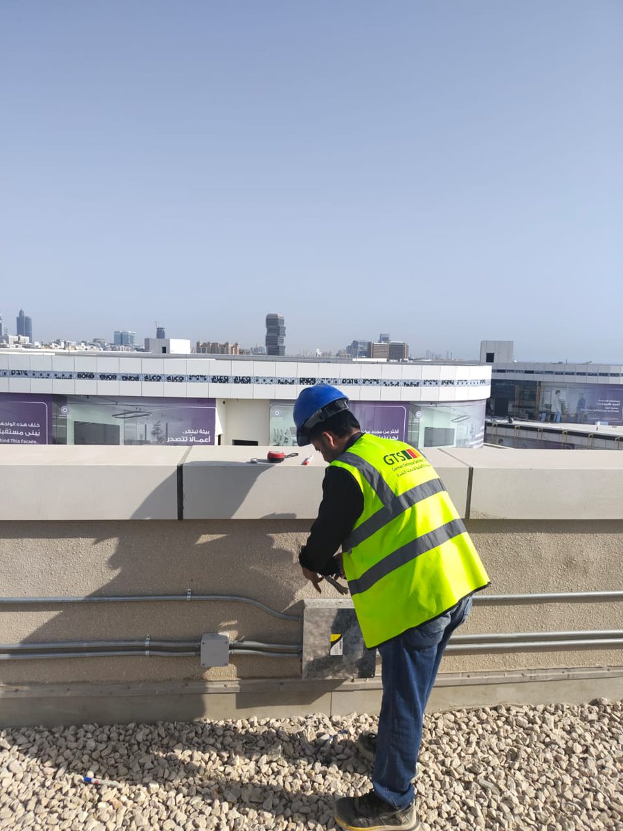 GTS_co's tweet photo. ⚡ Electrical: cable pulling and electric panel termination
💡 Lighting: lighting works and installation of façade lights https://t.co/HXIItorjbs