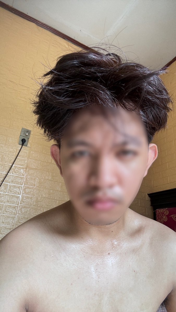 niconiconoya's tweet photo. mandi keringat ini mah panas bgt gilakkk https://t.co/slwW8f9H9h