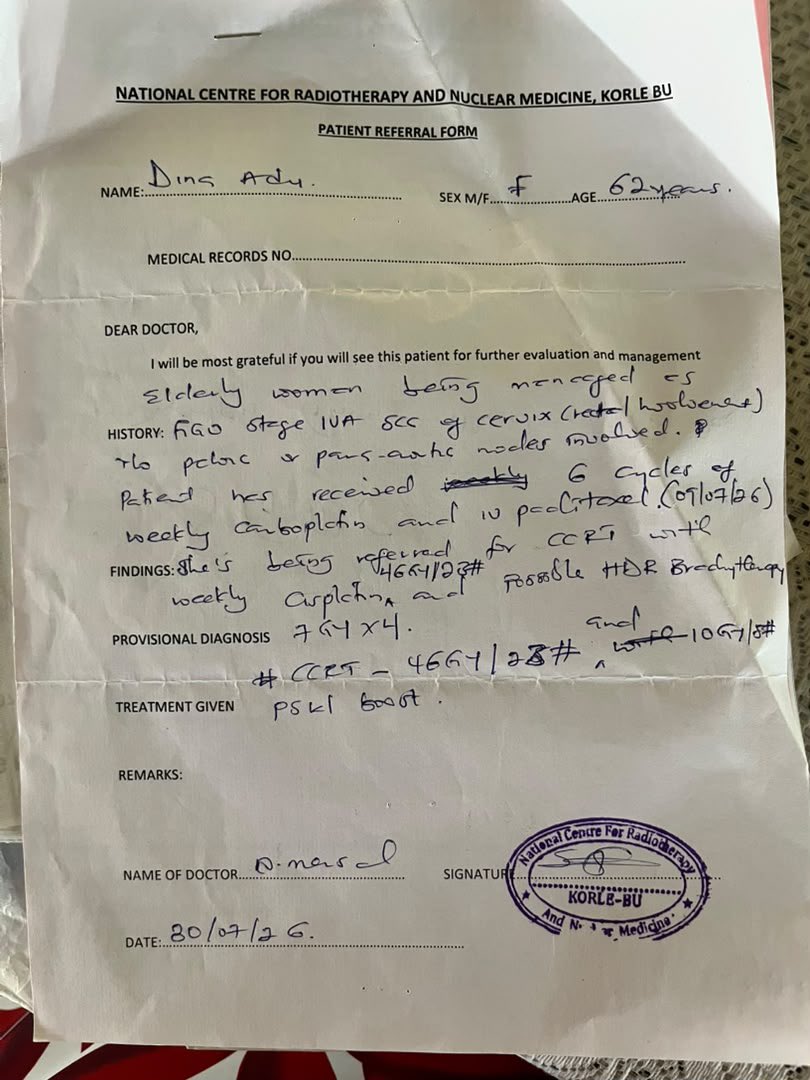Kayjnr10's tweet photo. 🚨 URGENT, PLEASE HELP SAVE A LIFE! ❤️🙏

A friend's mother, Diana Adu, 62, is battling CERVICAL CANCER and urgently needs financial support for treatment.

Target: GHC 87,100 ( $7410 )

Momo line: 0553340015
Name: Abigail Konadu

Please donate what you can to the above details 👆 and RETWEET. Your little contribution or repost can save Mummy Diana's life. Let’s give Mummy hope. ❤️🙏