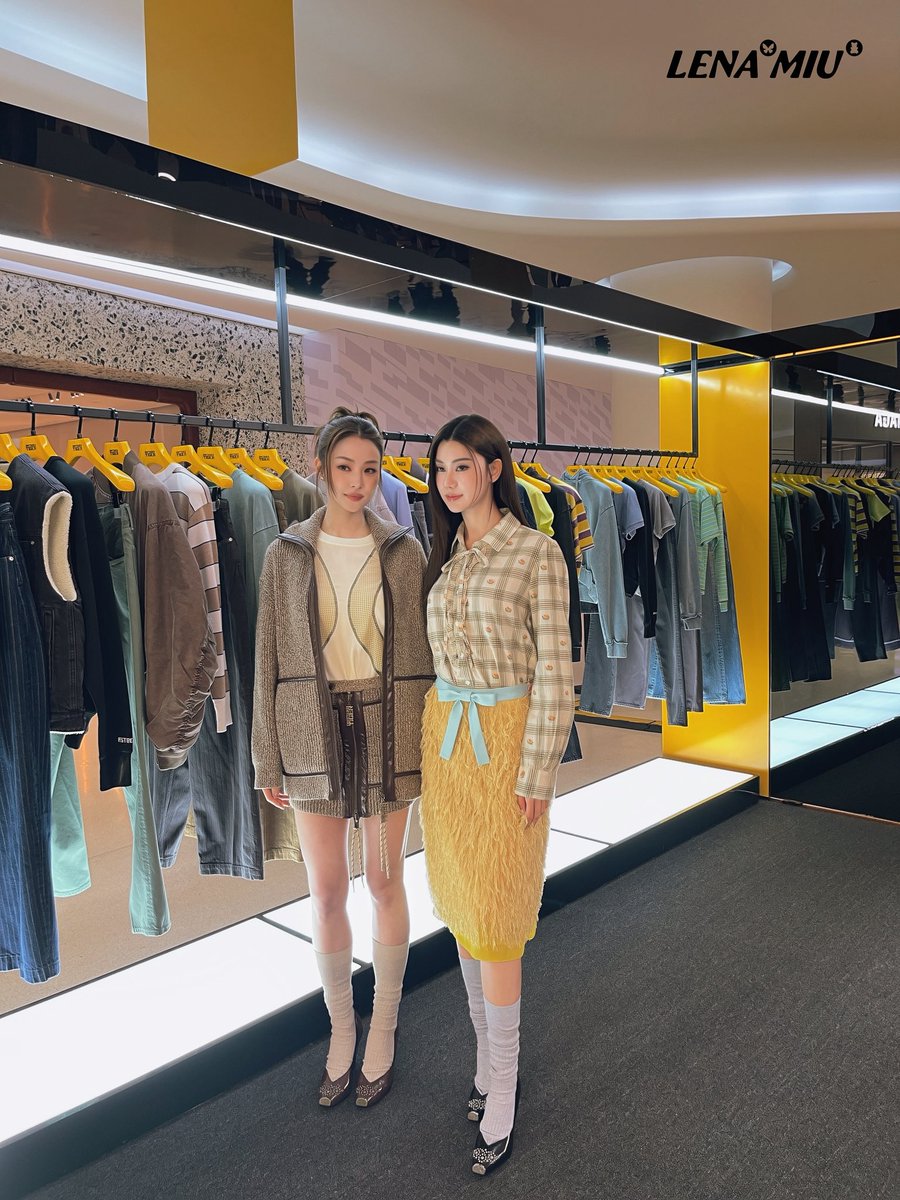 LenaMiu_CH3's tweet photo. สวยตะโกนมากค่ะ ✨

LNM ONITSUKA OPENING
#LenaMiuXOnitsukaTiger
#LenaMiu #ลีน่าหมิว https://t.co/keWHcJKKAa