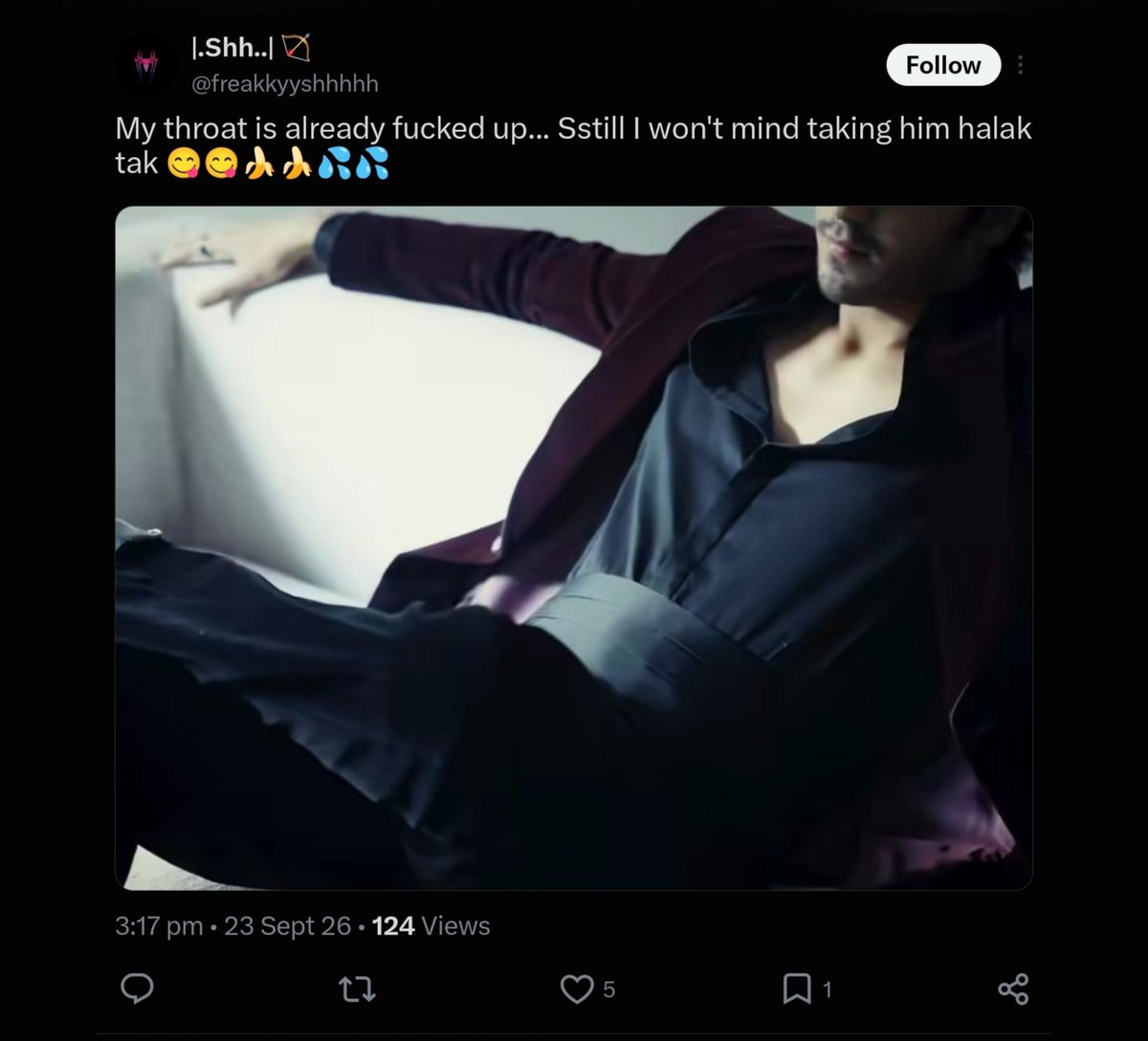 aresthethird2's tweet photo. But your GAY AURA >>>> https://t.co/qTN4cW3Xfx