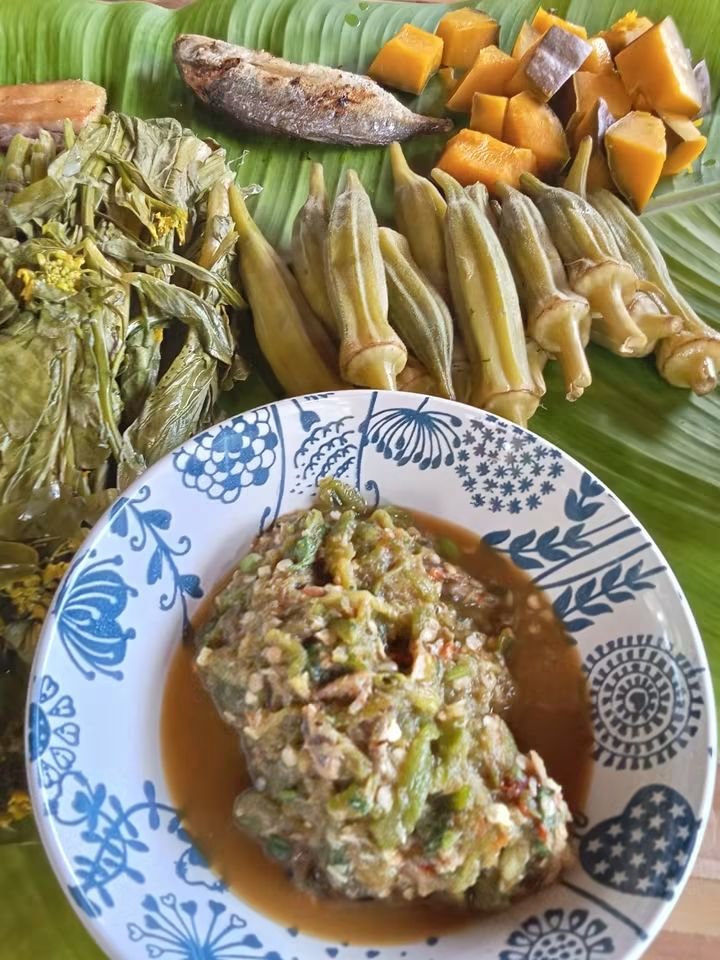 ChaNay14811's tweet photo. มื้อบ่าย https://t.co/msM7Lyn3BT