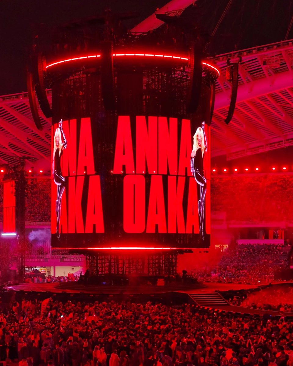 acme_lighting's tweet photo. 95,000+ fans. One 360° stage.
#AnnaVissi made history at Athens’ #OAKA Olympic Stadium, with 144 #AcmePixelLineIP and 128 #AcmeBlinderLine10IP powering the lighting rig.
Lighting Supplier: @NegEarthLights
LD: Tim Routledge
📸Athens Voice, Tim Routledge, Mariza Kapsabli https://t.co/byhfNvffUy