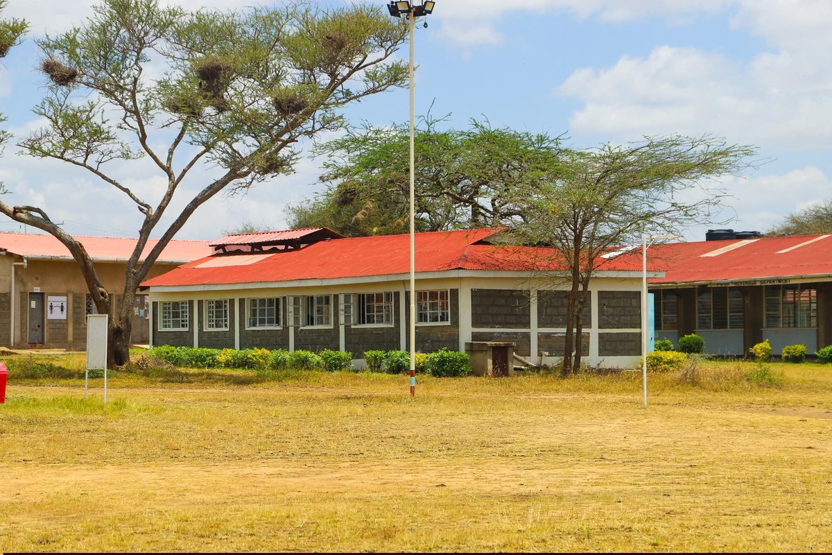 KajiadoPoly's tweet photo. 🏫📸 Every building has a story… what’s yours? 👀😂
Students, which building at Kajiado National Polytechnic is your favourite, and why? Drop your answers below! 👇🏽
Lakini msiniambie Dining Hall pekee! 😂🍛 https://t.co/d3uW1P6C2a