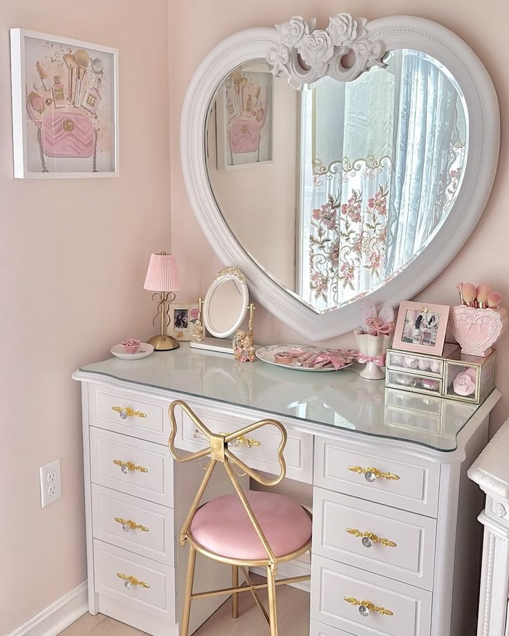 _thepinkagenda's tweet photo. the vanity of my dreams https://t.co/MXUDXuzC6z