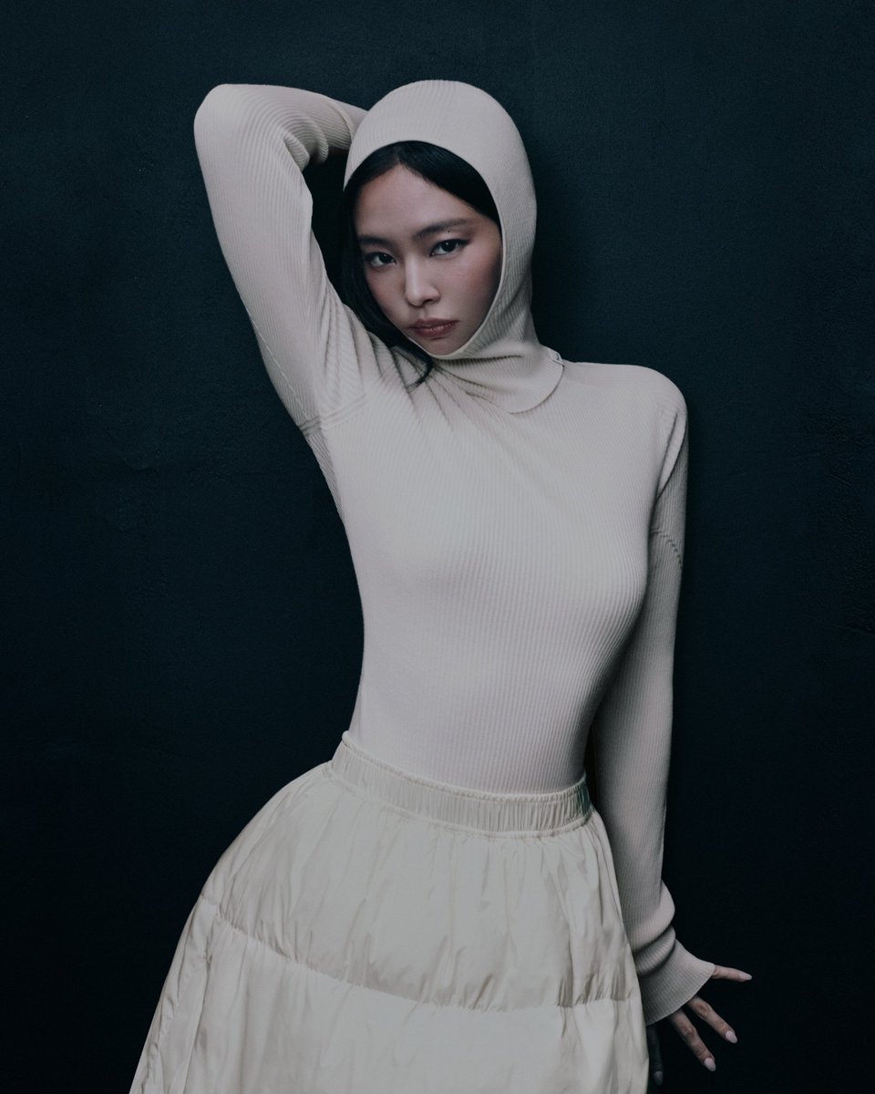 BLACKPINKCNTRAL's tweet photo. #JENNIE for Moncler Re/Icons campaign.

“My most extraordinary dream is to keep discovering different versions of myself that I haven’t met yet,” Jennie said. “To keep creating freely, experiencing new things and never stop dreaming bigger.”

#블랙핑크 #제니 @BLACKPINK @oddatelier