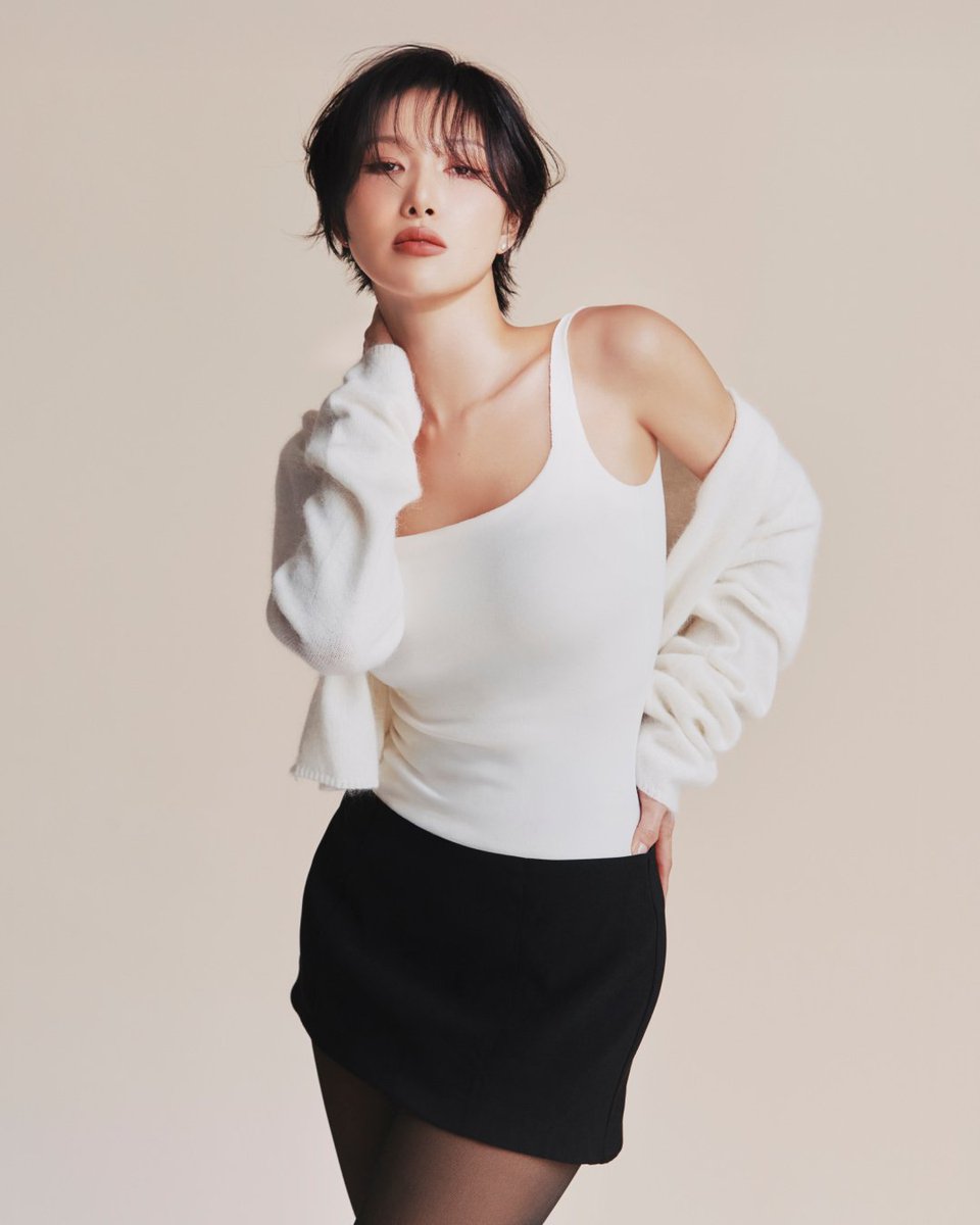 moodarada2's tweet photo. comfortlab_kr ig update with _mariahwasa

Warm Curve with Hwasa

 #HWASA #화사

📸https://t.co/KjzJMppXLM https://t.co/CjXzcxXtmf