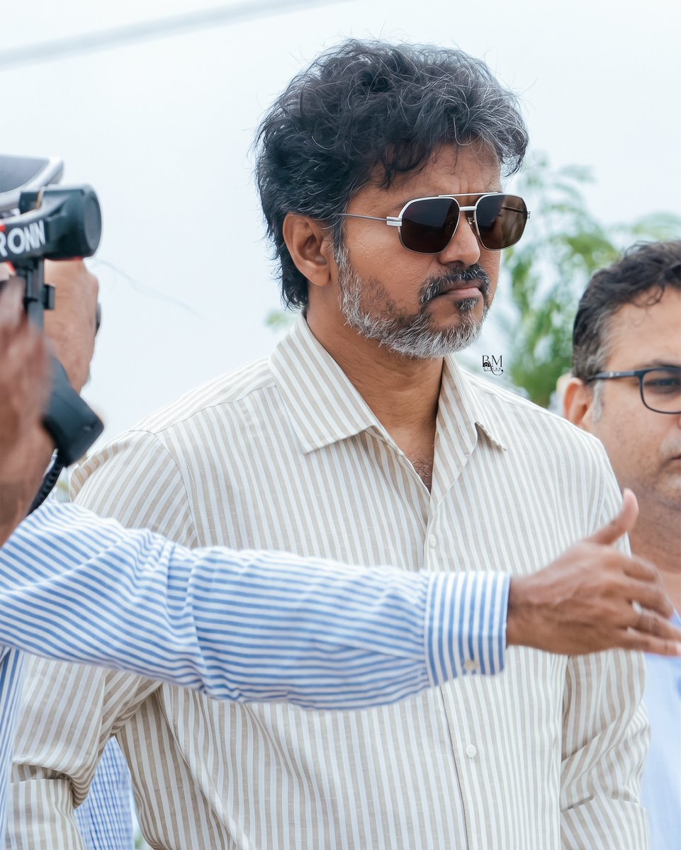 RM_Clicks's tweet photo. Exclusive Stills 📸 - #CMJosephVijay‌ 😎 https://t.co/MU7WECFHfZ