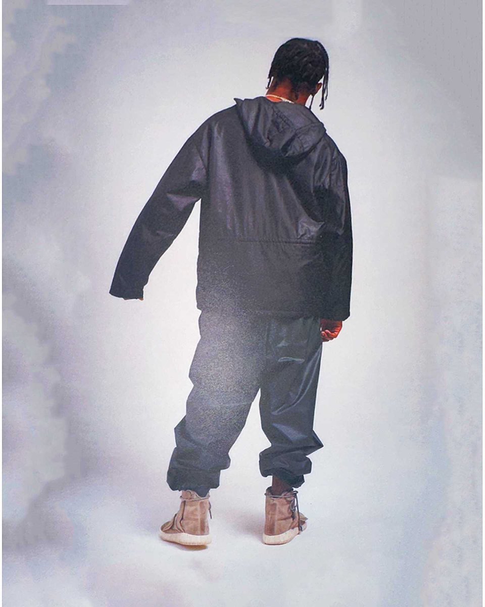 yzylibrary's tweet photo. All slides via @dondasplace 

Part of our Season 2 Galleries at https://t.co/wizAOZzONE, the most expansive online Yeezy archive. https://t.co/K1Nz5mvuF3