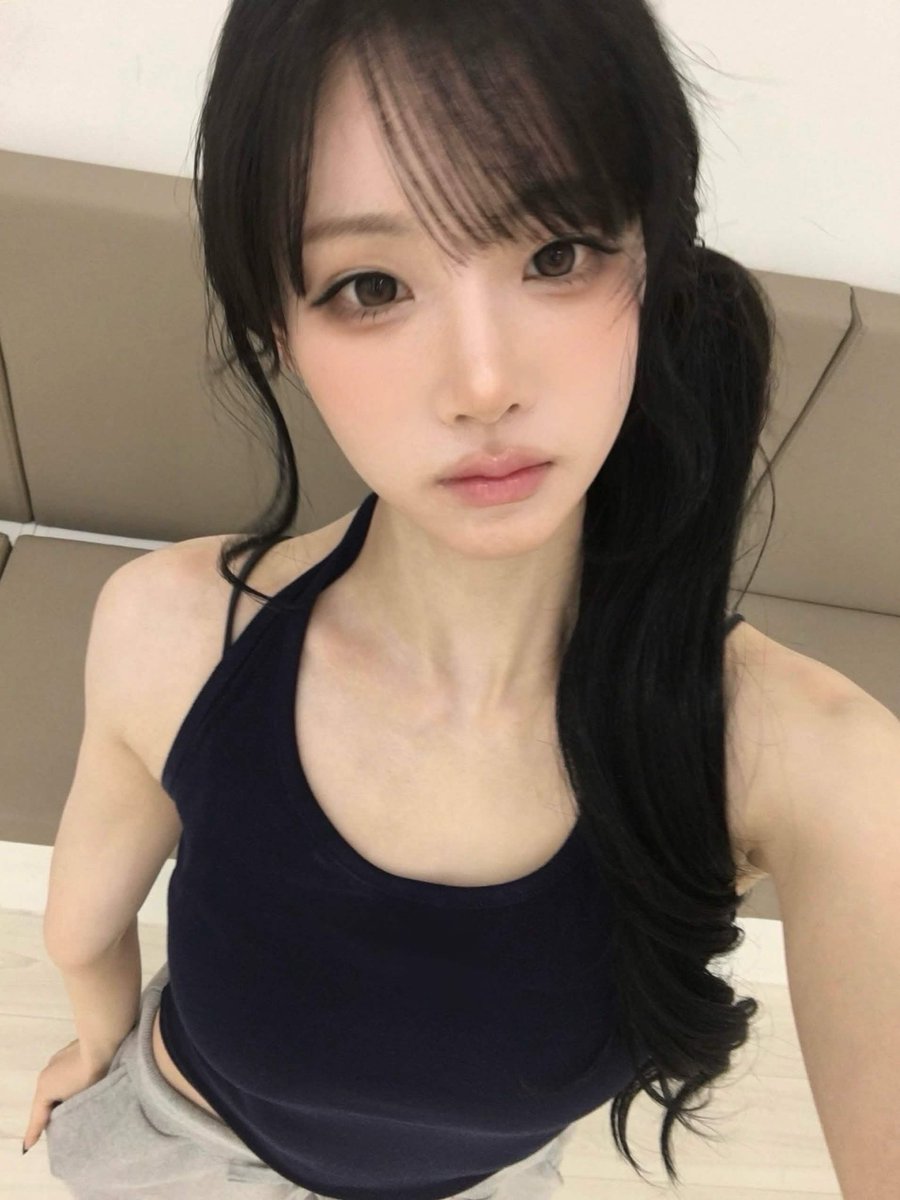 NakyoungSwoon's tweet photo. @WonySwoon Tatap mataku. Tampangnya seperti orang kasmaran tidak, Wonyie? https://t.co/wPopnTF8vg