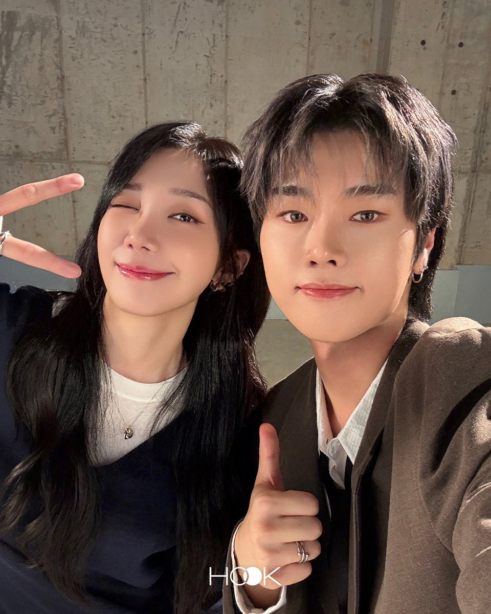 MUPLY_PLAYLIST's tweet photo. #HOOK | 정은지 X 정수

함께라서 더욱 빛났던 두 아티스트의 만남!
HOOK의 네 번째 무대💕

정은지의 ‘Save me’, 정수의 ‘하늘바라기’
그리고 두 사람이 함께한 ‘All For You’, 
'어리고 부끄럽고 바보 같은' 까지!
모든 무대는 지금 바로 뮤플리 유튜브에서 확인하세요📺✨ https://t.co/NL1kFAaY1K