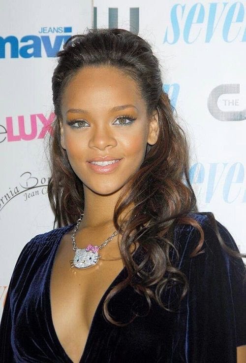 Rihinterest's tweet photo. https://t.co/tUzooZcWxC